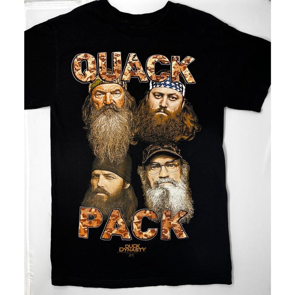 Duck Dynasty Quack Pack Men's Tshirt size S Pre-Owned in good condition